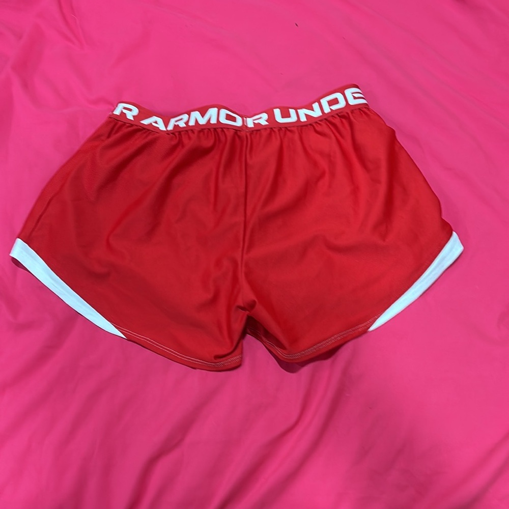 Under Armour Red and White Athletic Shorts Lightweight Breathable - Picture 3 of 3